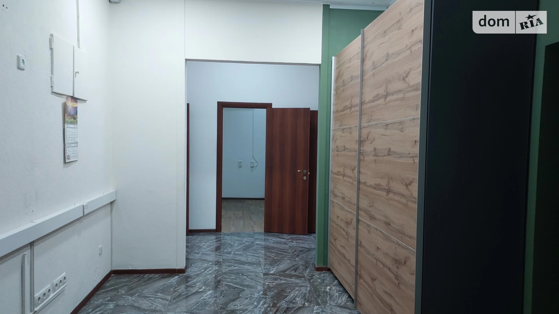 Сдается в аренду офис 143 кв. м в бизнес-центре, цена: 50050 грн - фото 2