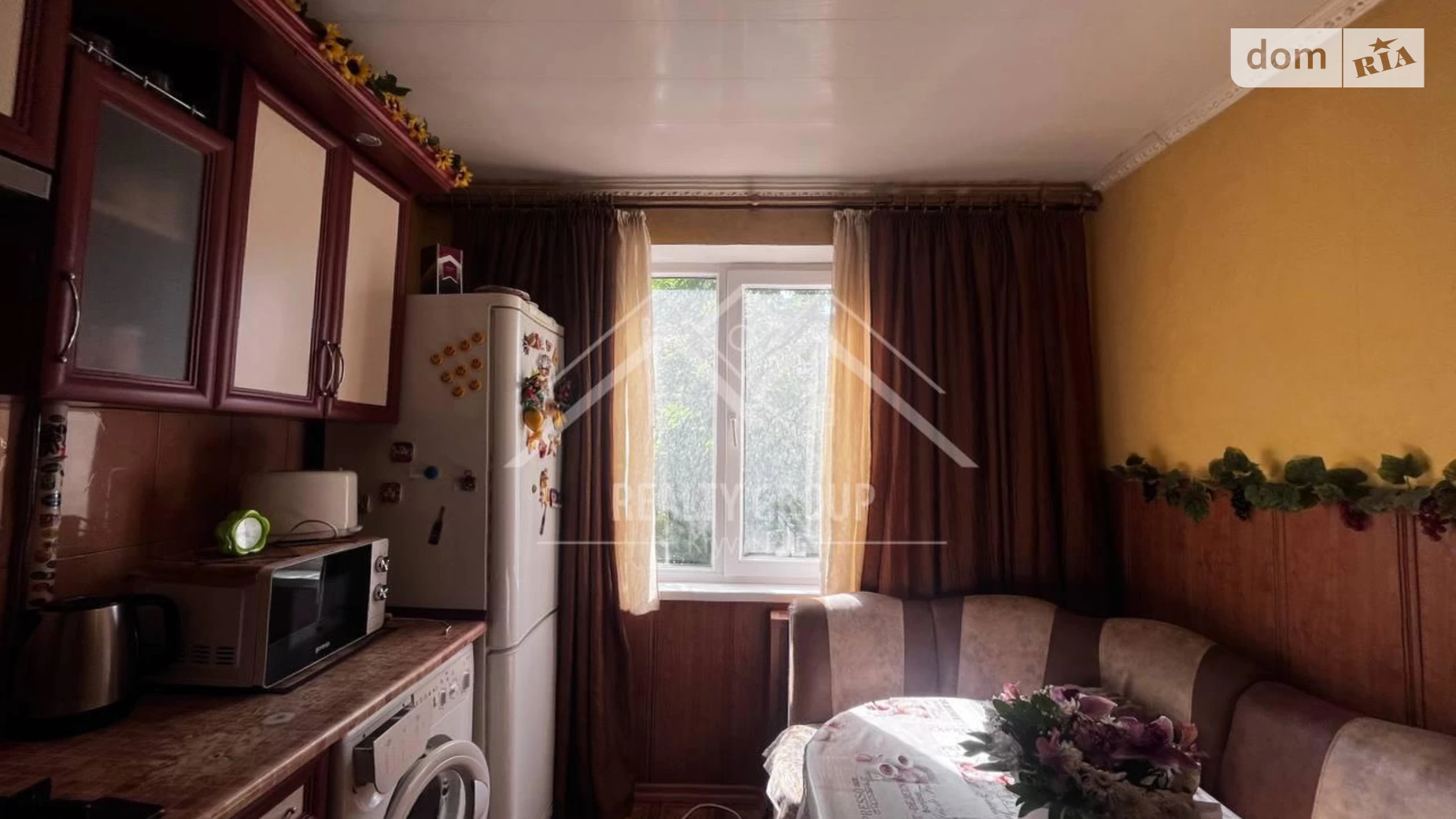Продается 3-комнатная квартира 57.9 кв. м в Кривом Роге, цена: 27600 $ - фото 2