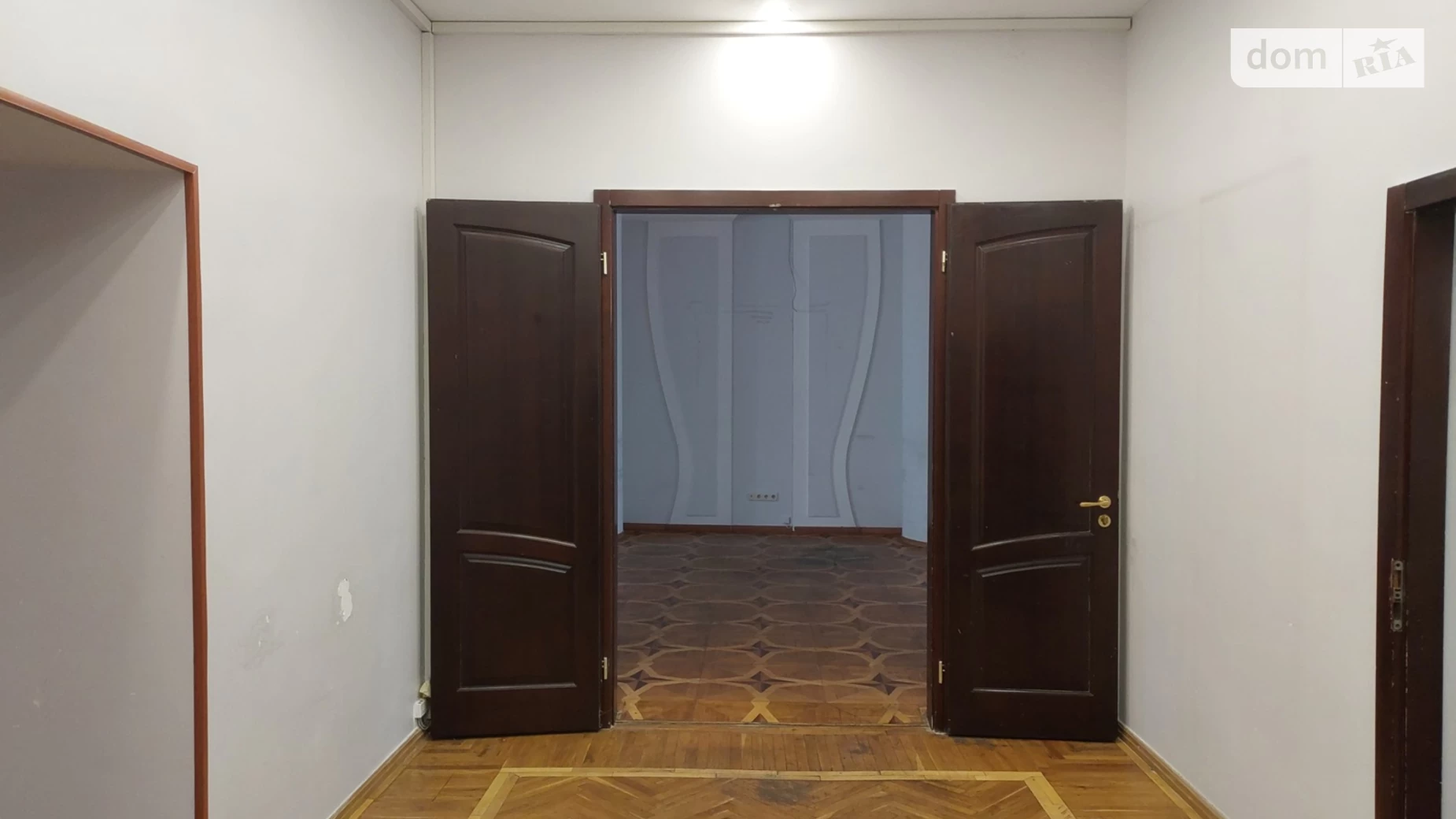 Сдается в аренду офис 169 кв. м в бизнес-центре, цена: 59150 грн - фото 2