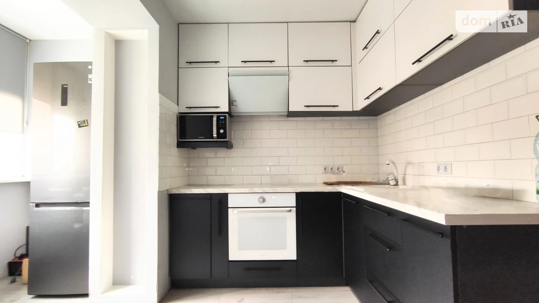 Продается 1-комнатная квартира 44 кв. м в Ровно, ул. Соборная, 283 - фото 4