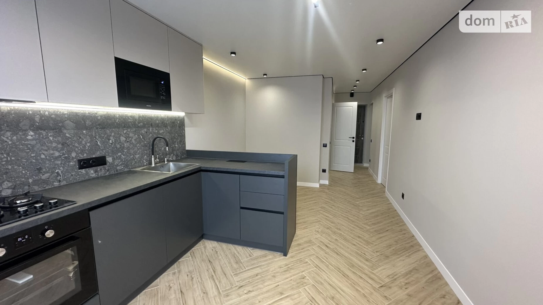 1-кімнатна квартира 45 кв. м у Тернополі, цена: 53500 $ - фото 4