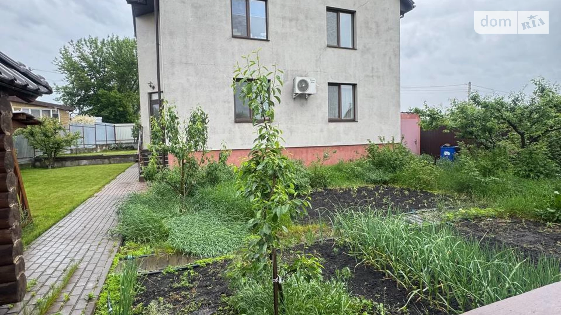 Сдается в аренду дом на 2 этажа 210 кв. м с участком, цена: 850 $ - фото 2