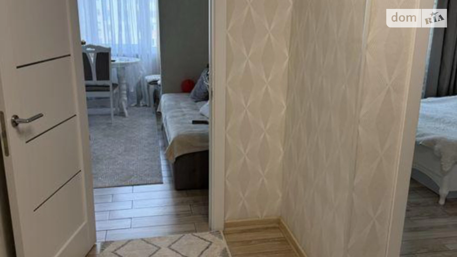 Продається 2-кімнатна квартира 69 кв. м у Києві, вул. Сергія Данченка, 32 - фото 2