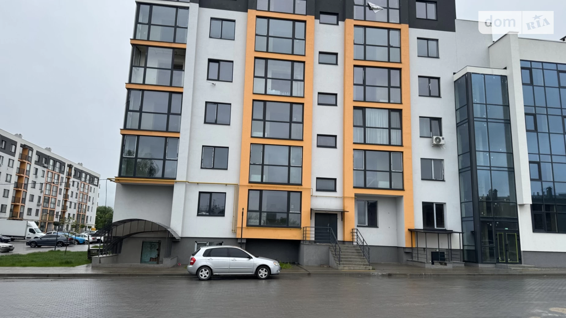 Продається 2-кімнатна квартира 73.5 кв. м у Березині, вул. Райдужна, 104 - фото 2