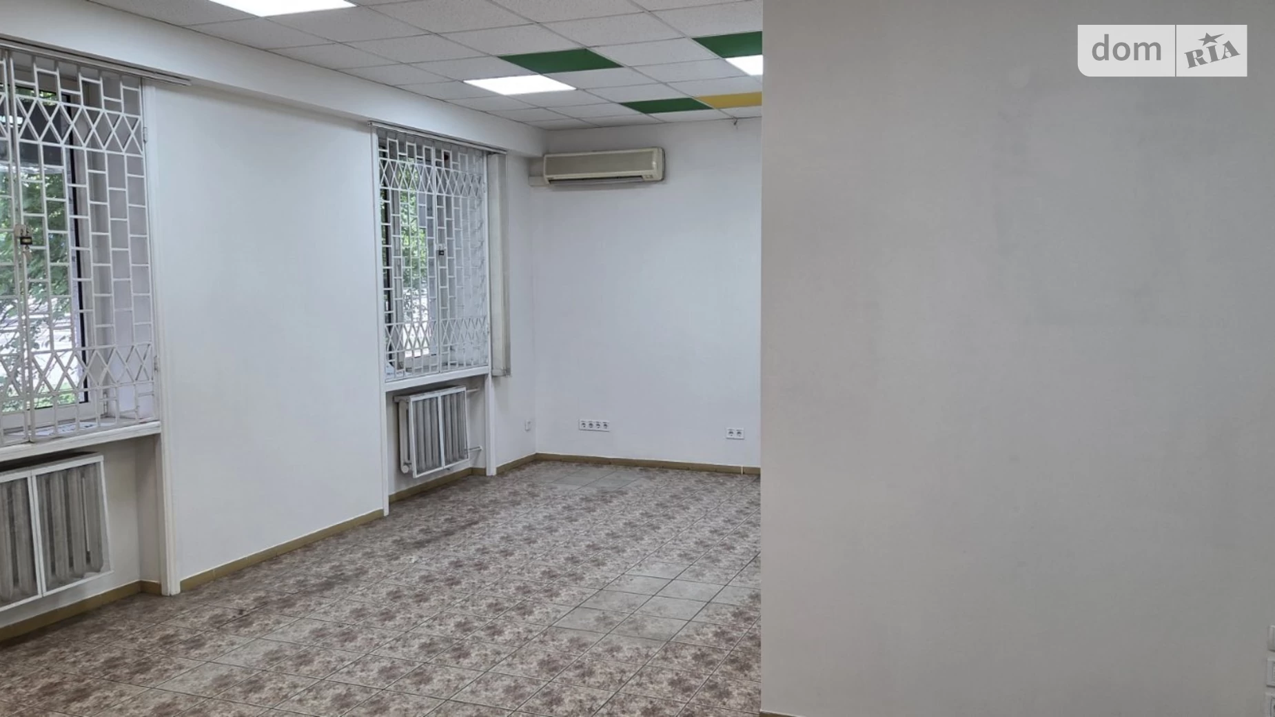 Сдается в аренду помещения свободного назначения 52.7 кв. м в 9-этажном здании, цена: 37000 грн - фото 4