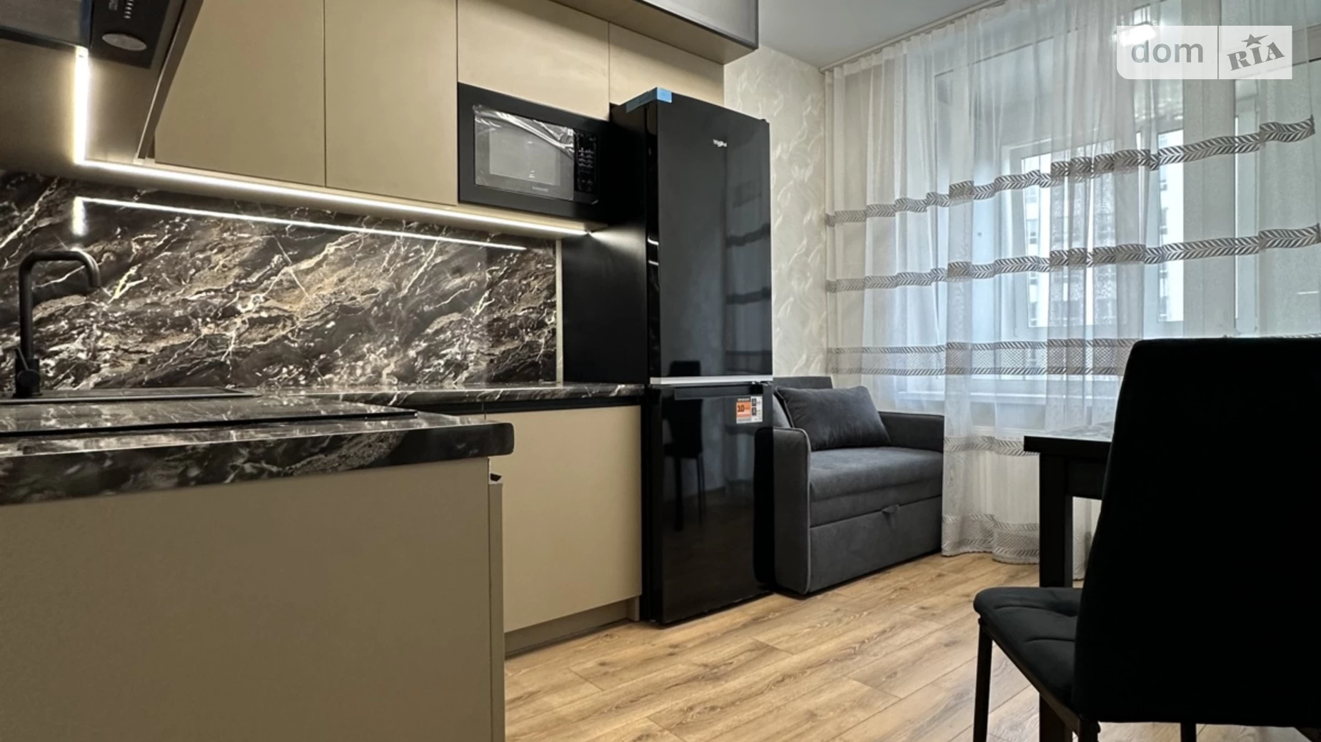 Продається 1-кімнатна квартира 35.3 кв. м у Броварах, вул. Героїв Крут - фото 2