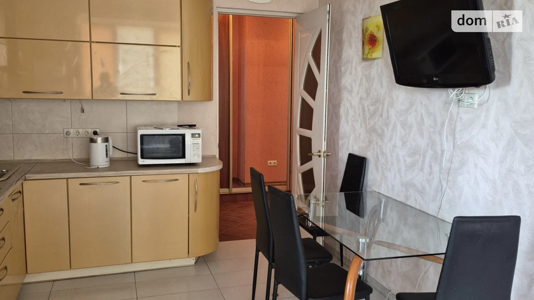 Продається 1-кімнатна квартира 57 кв. м у Одесі, вул. Кленова, 2А - фото 2