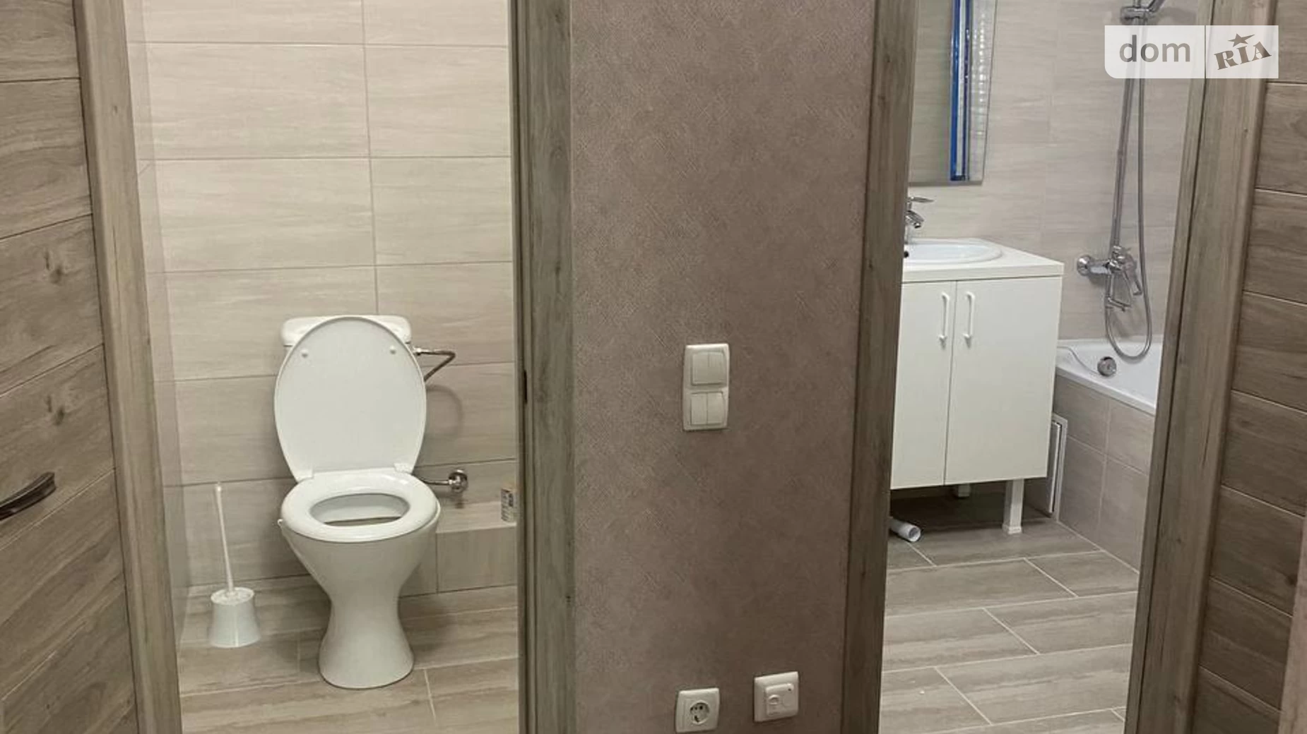 Сдается в аренду 2-комнатная квартира 73 кв. м в Киеве, пер. Балтийский, 1 - фото 4
