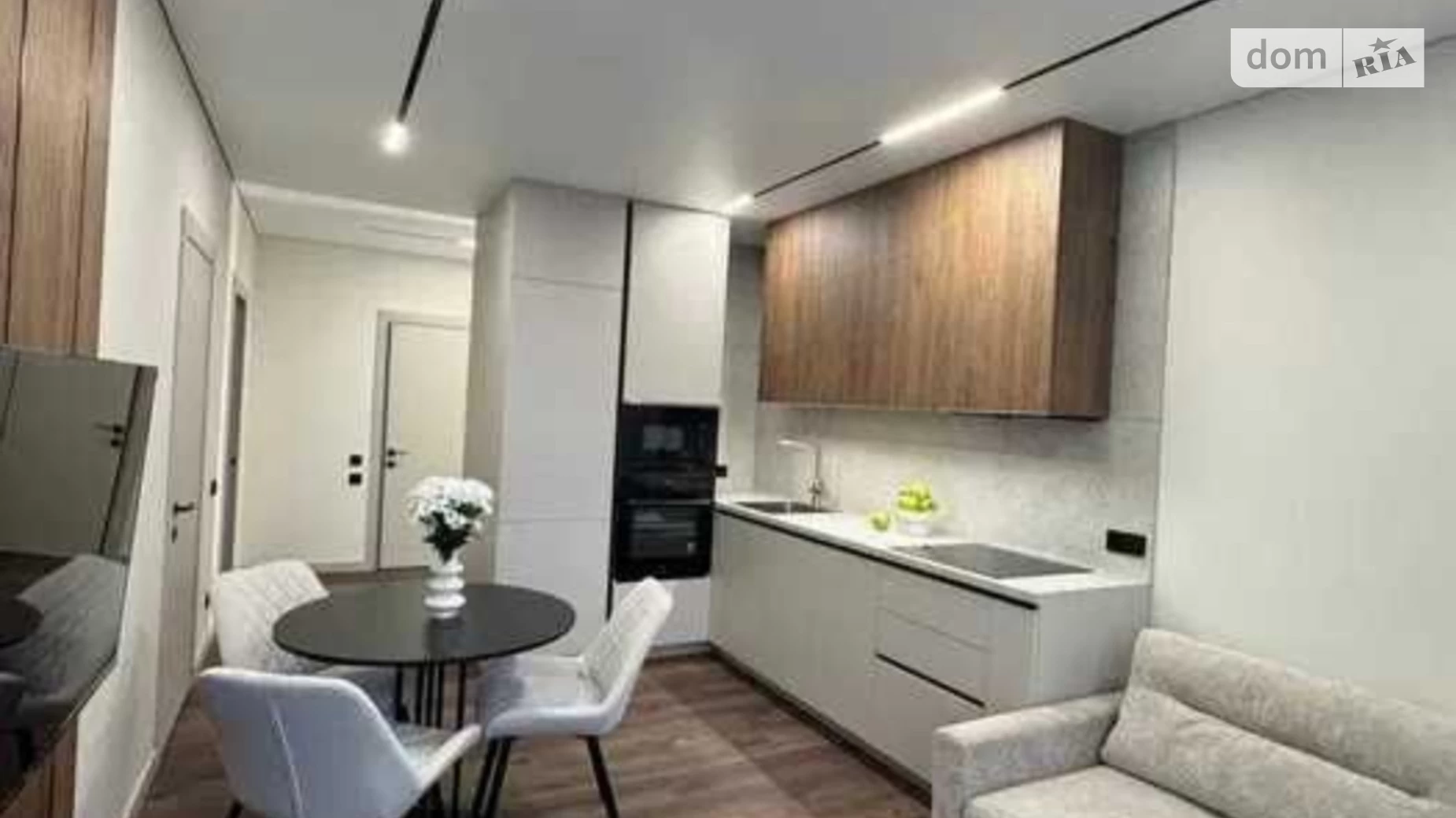 Продается 2-комнатная квартира 61 кв. м в Киеве, ул. Александра Олеся, 7 - фото 4