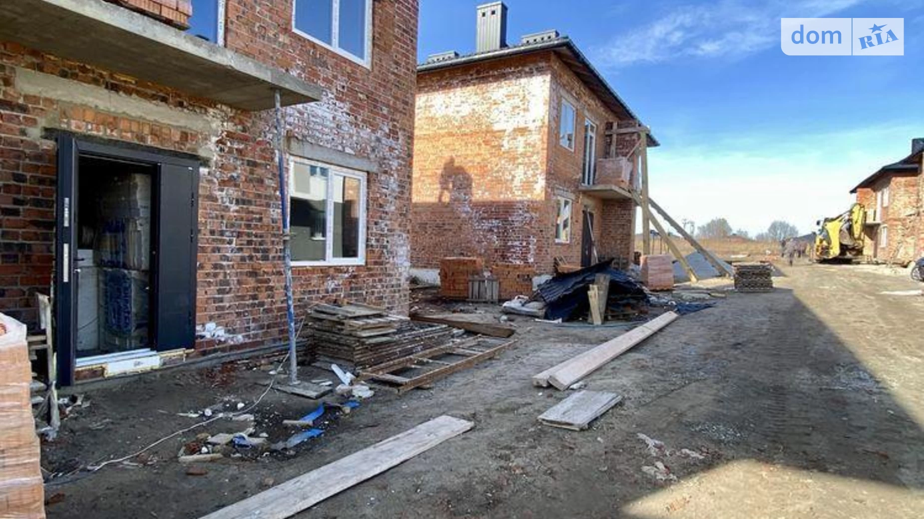 Продается дом на 2 этажа 90 кв. м с бассейном, цена: 95000 $ - фото 5