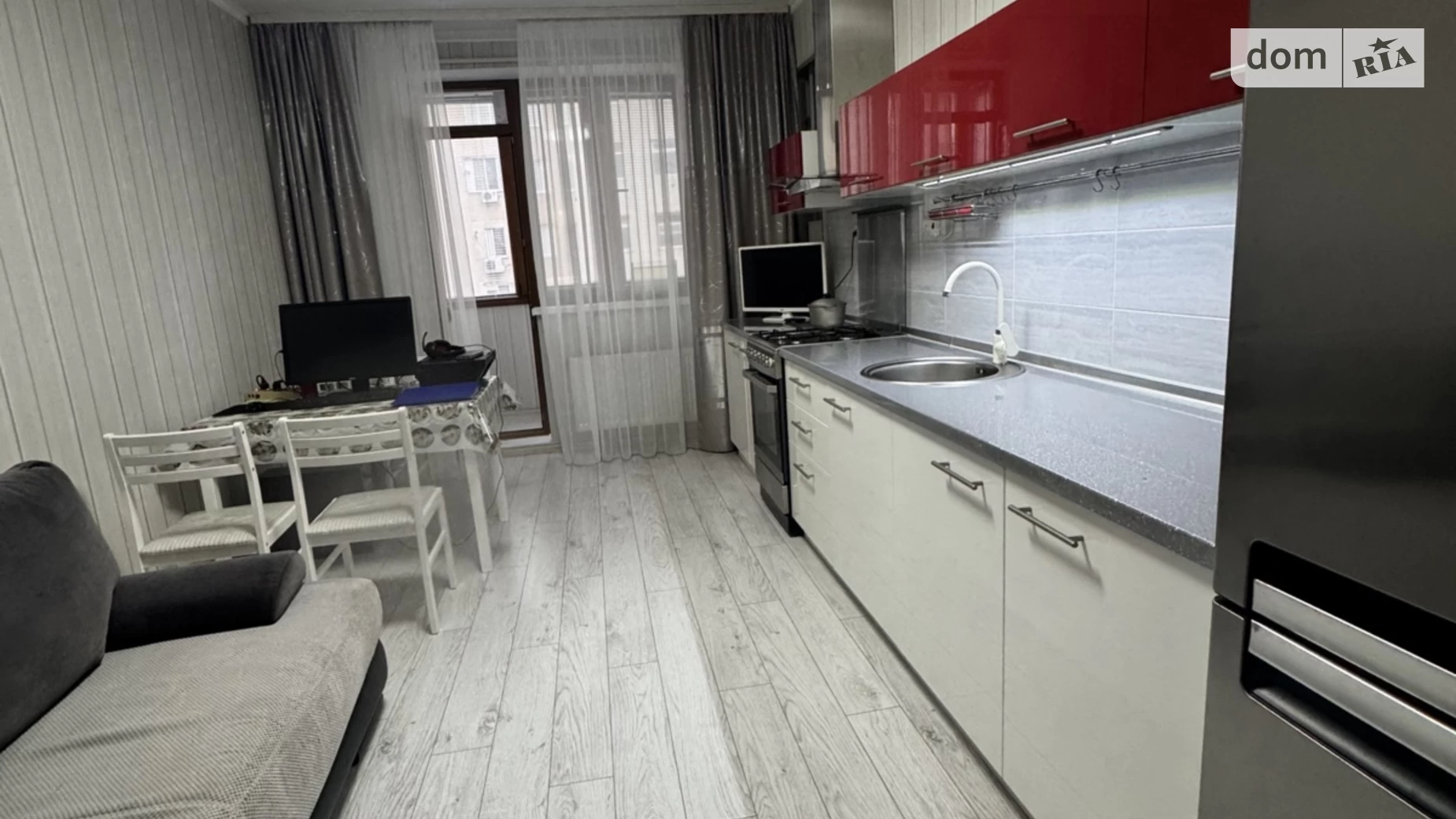 Продается 1-комнатная квартира 61.3 кв. м в Одессе, ул. Добровольцев(Маршала Говорова), 10Г - фото 2