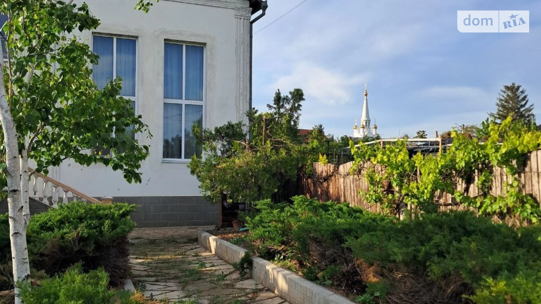 Продается дом на 2 этажа 259.6 кв. м с садом, цена: 95000 $ - фото 2