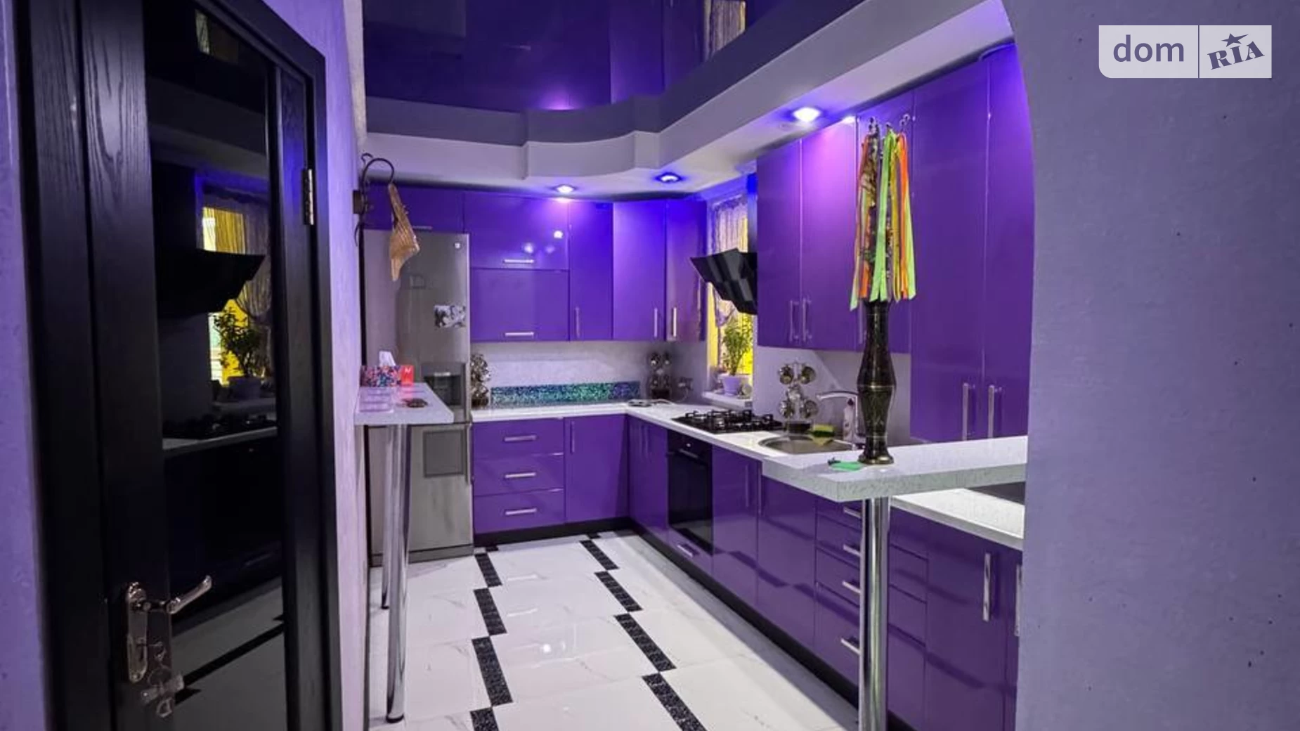 Продается дом на 2 этажа 149.2 кв. м с участком, цена: 255000 $ - фото 4