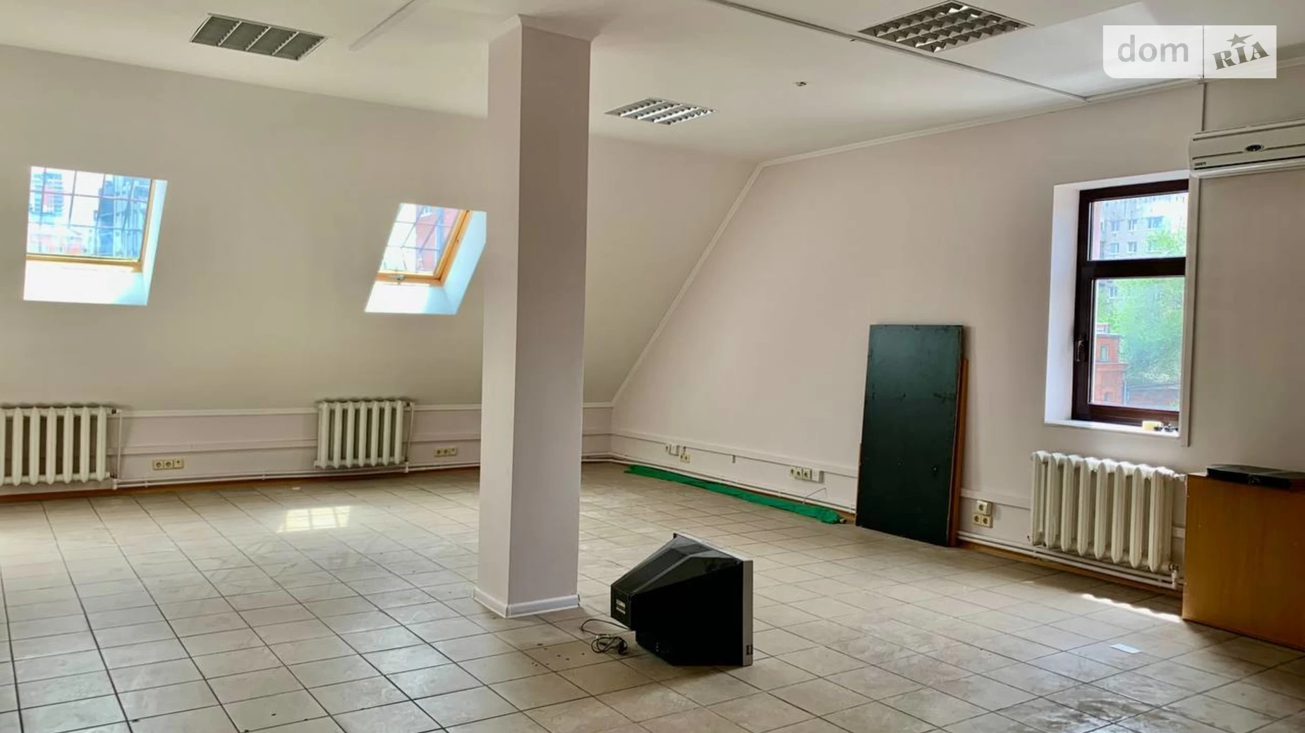 Сдается в аренду офис 250 кв. м в бизнес-центре, цена: 75000 грн - фото 3
