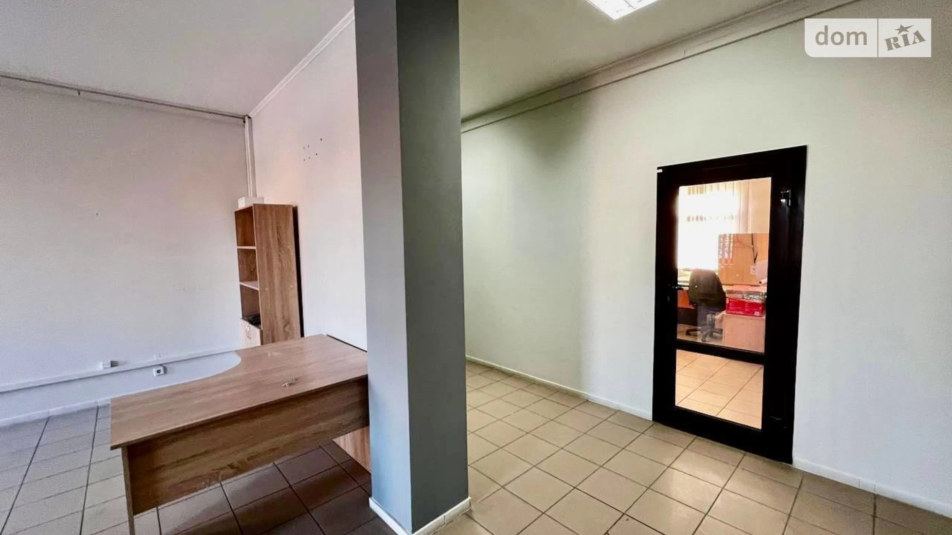 Сдается в аренду офис 90 кв. м в бизнес-центре, цена: 27000 грн - фото 2