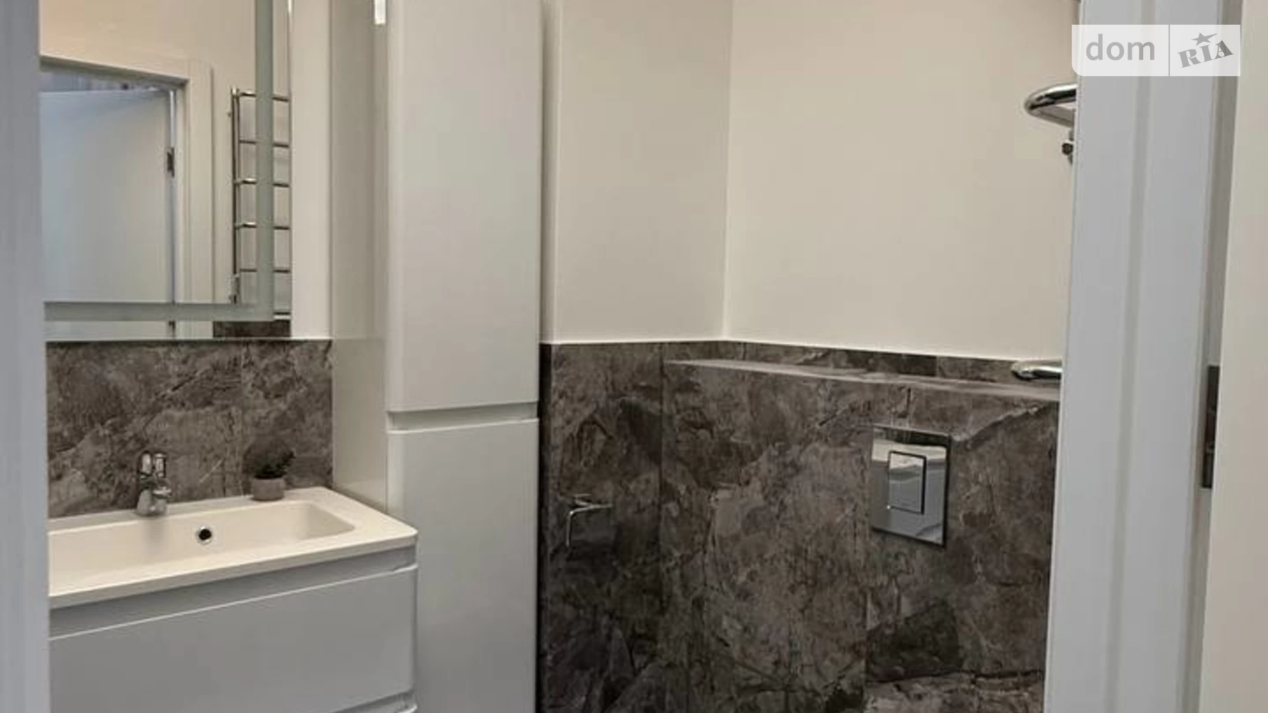 Продается 1-комнатная квартира 38 кв. м в Одессе, 2-й пер. Куликовский, 2А - фото 2