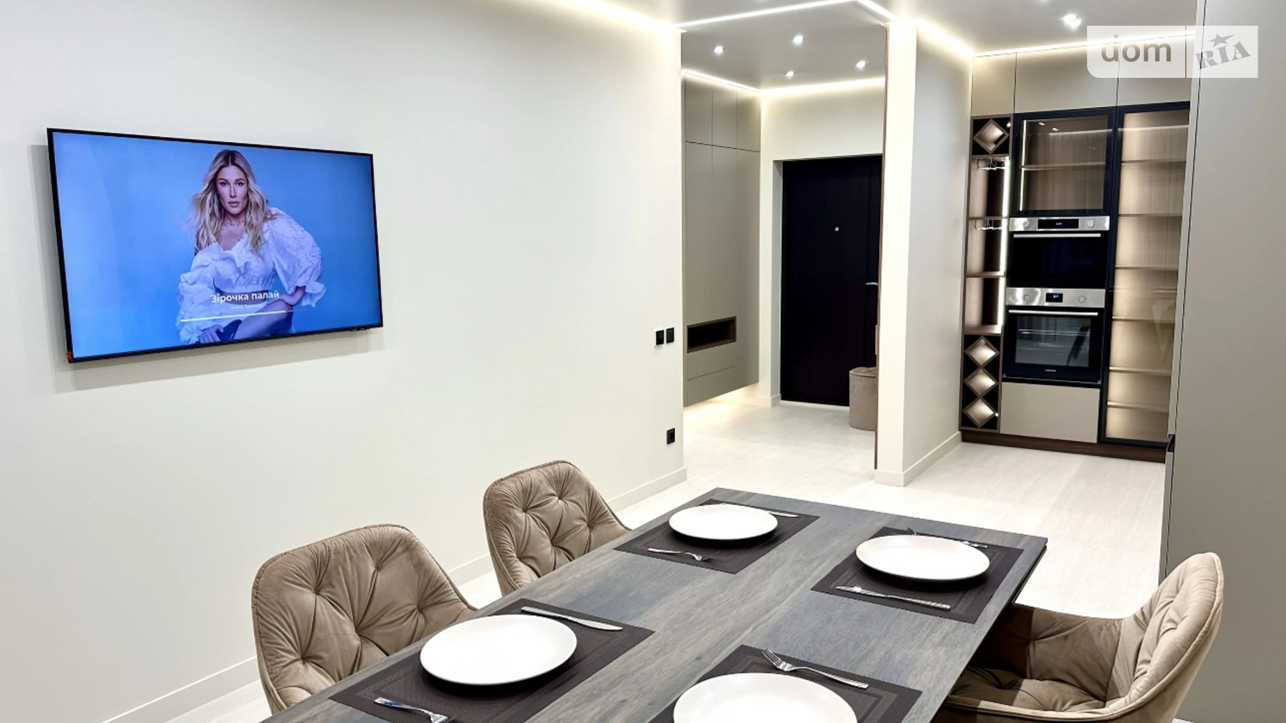 Продається 2-кімнатна квартира 71 кв. м у Києві, вул. Олександра Олеся, 9 - фото 5