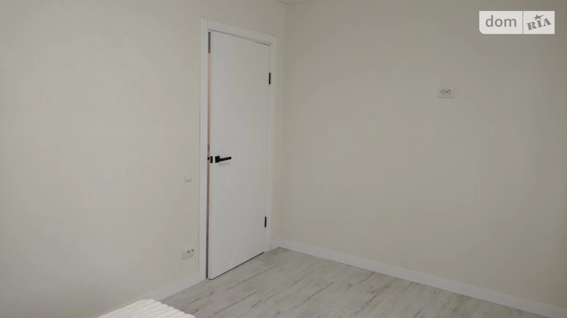 Продається 1-кімнатна квартира 38 кв. м у Києві, просп. Володимира Івасюка, 16В/1 - фото 3
