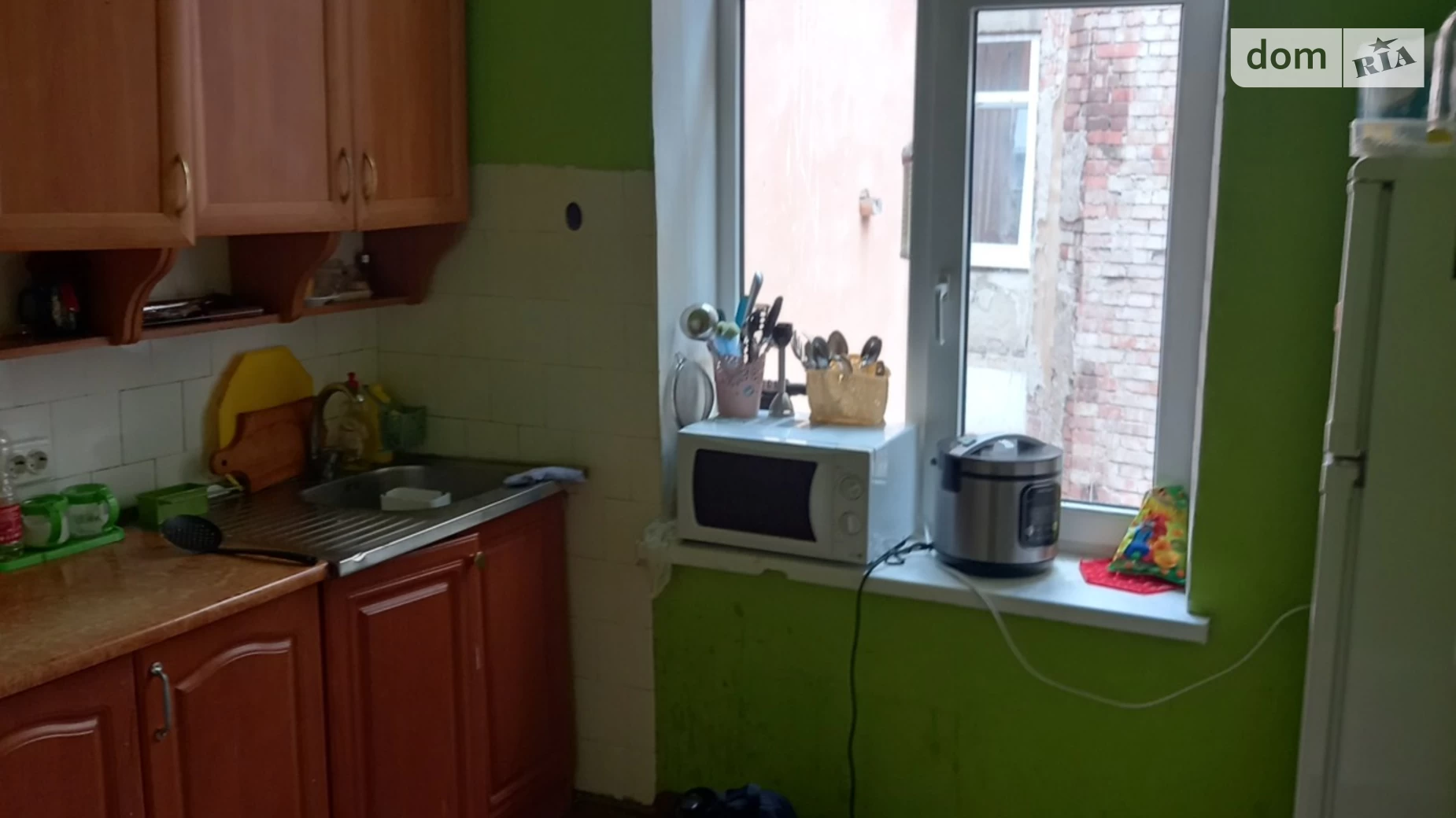 Продается 3-комнатная квартира 86 кв. м в Черновцах - фото 3