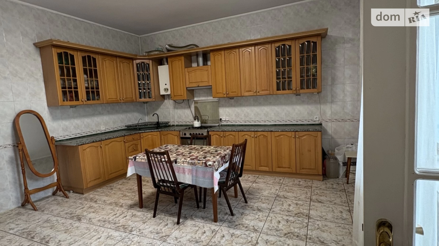 Продается дом на 2 этажа 250 кв. м с участком, цена: 180000 $ - фото 5
