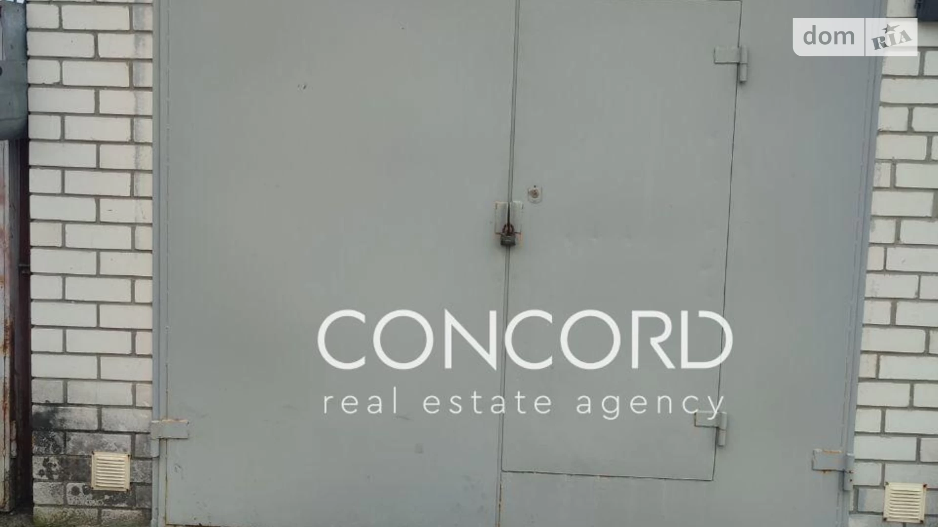 Продается отдельно стоящий гараж под легковое авто на 215 кв. м, цена: 10000 $ - фото 3