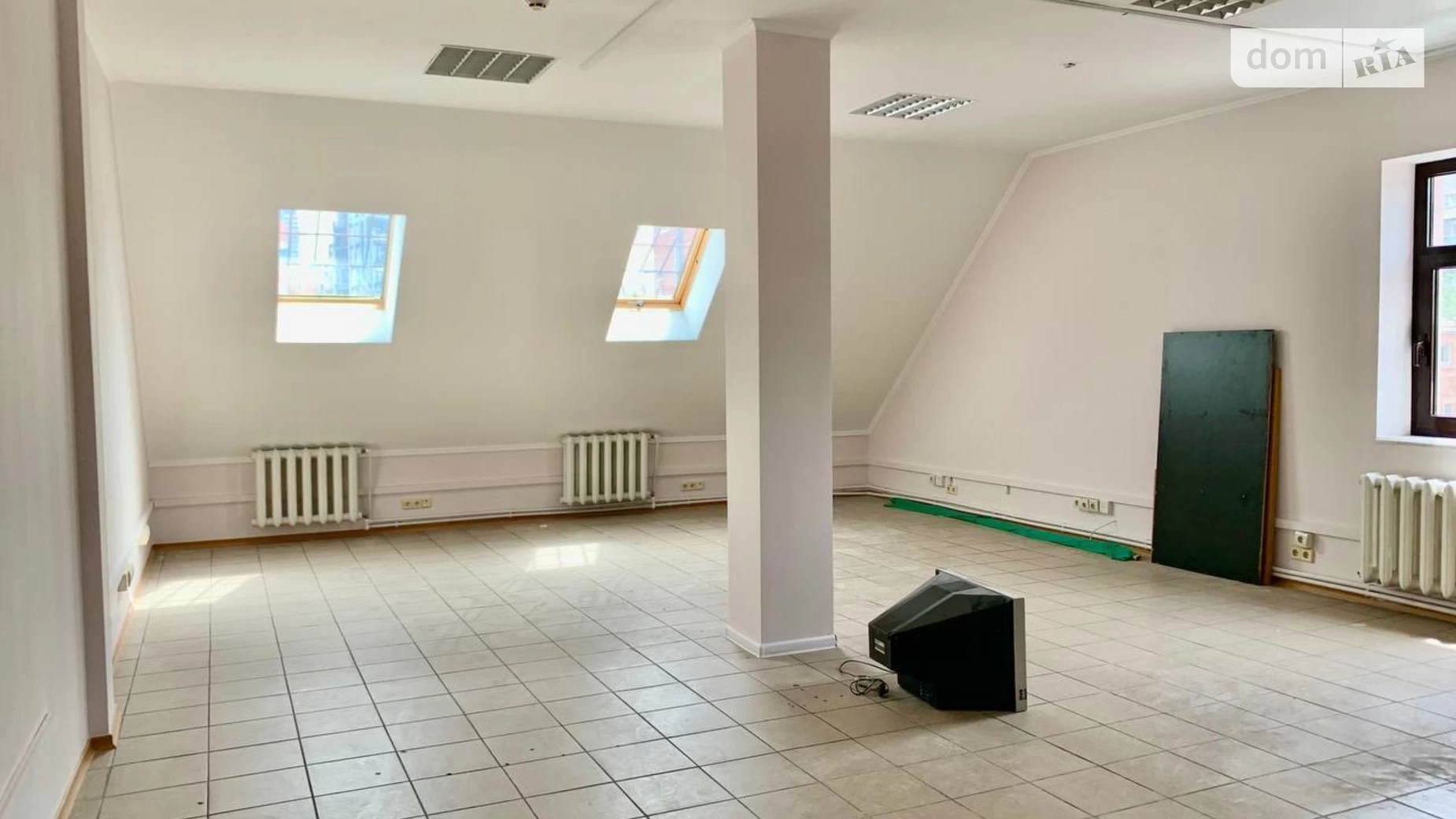 Сдается в аренду офис 250 кв. м в бизнес-центре, цена: 75000 грн - фото 2