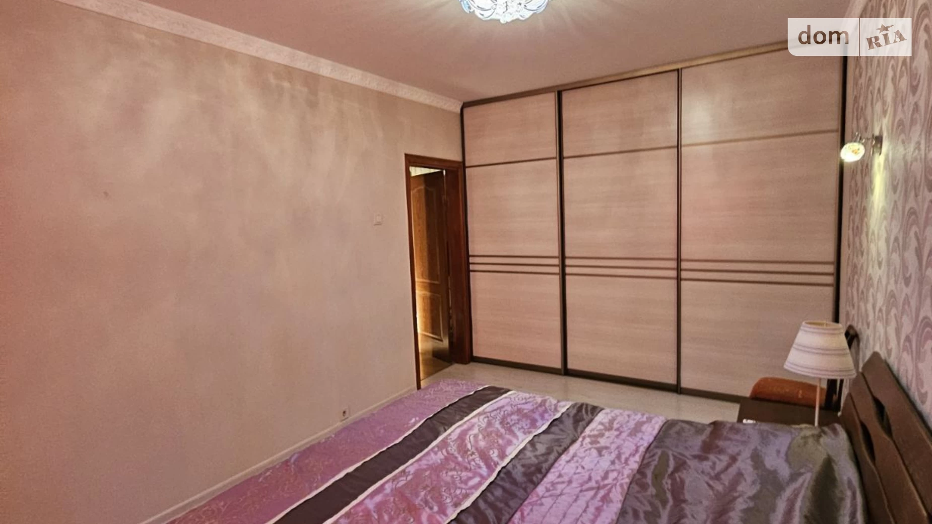 Продається 3-кімнатна квартира 100 кв. м у Києві, вул. Тетянинська(Леваневського), 7 - фото 2
