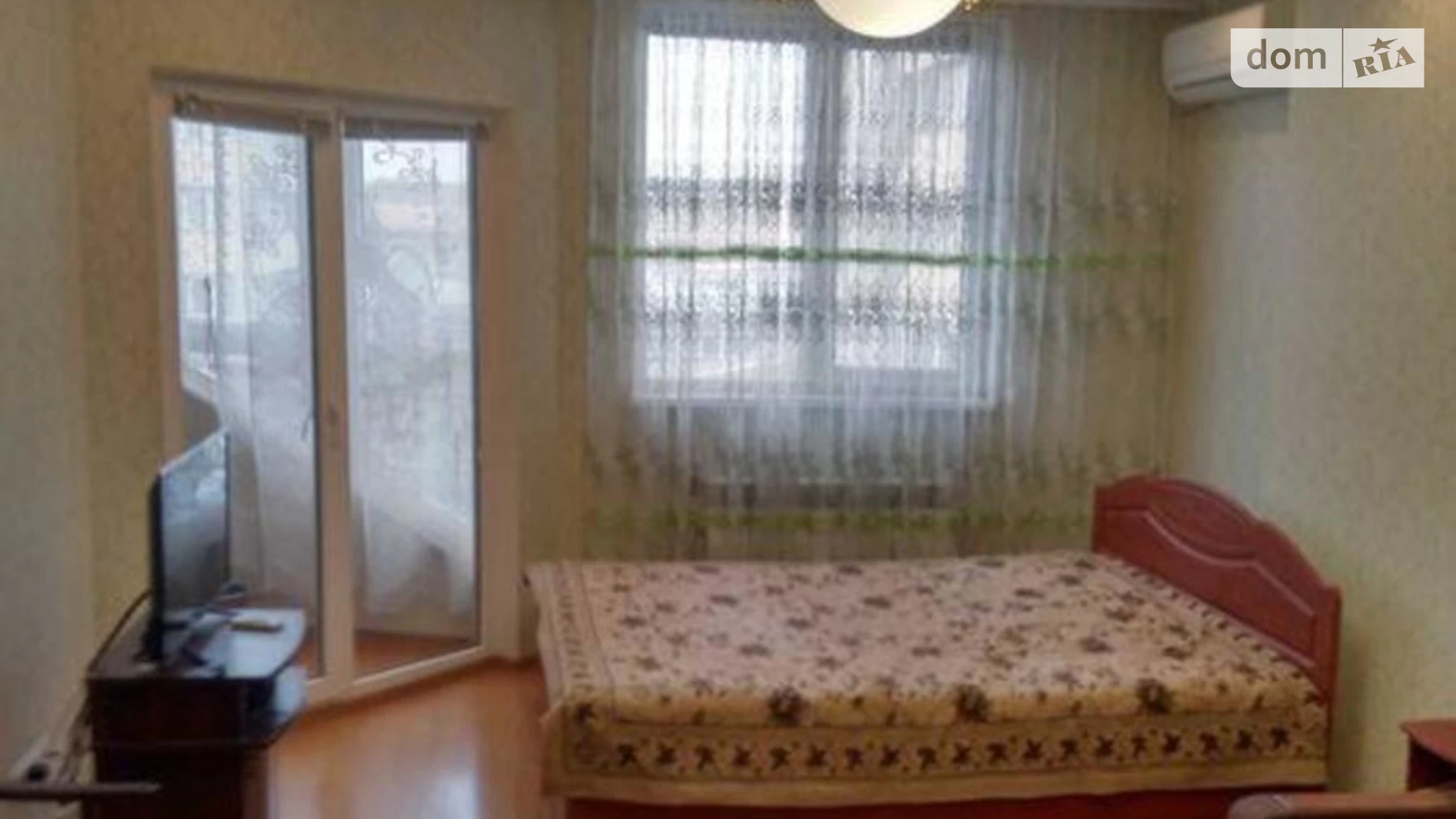 Продається 1-кімнатна квартира 61 кв. м у Києві, вул. Гетьмана Вадима, 1Б - фото 2