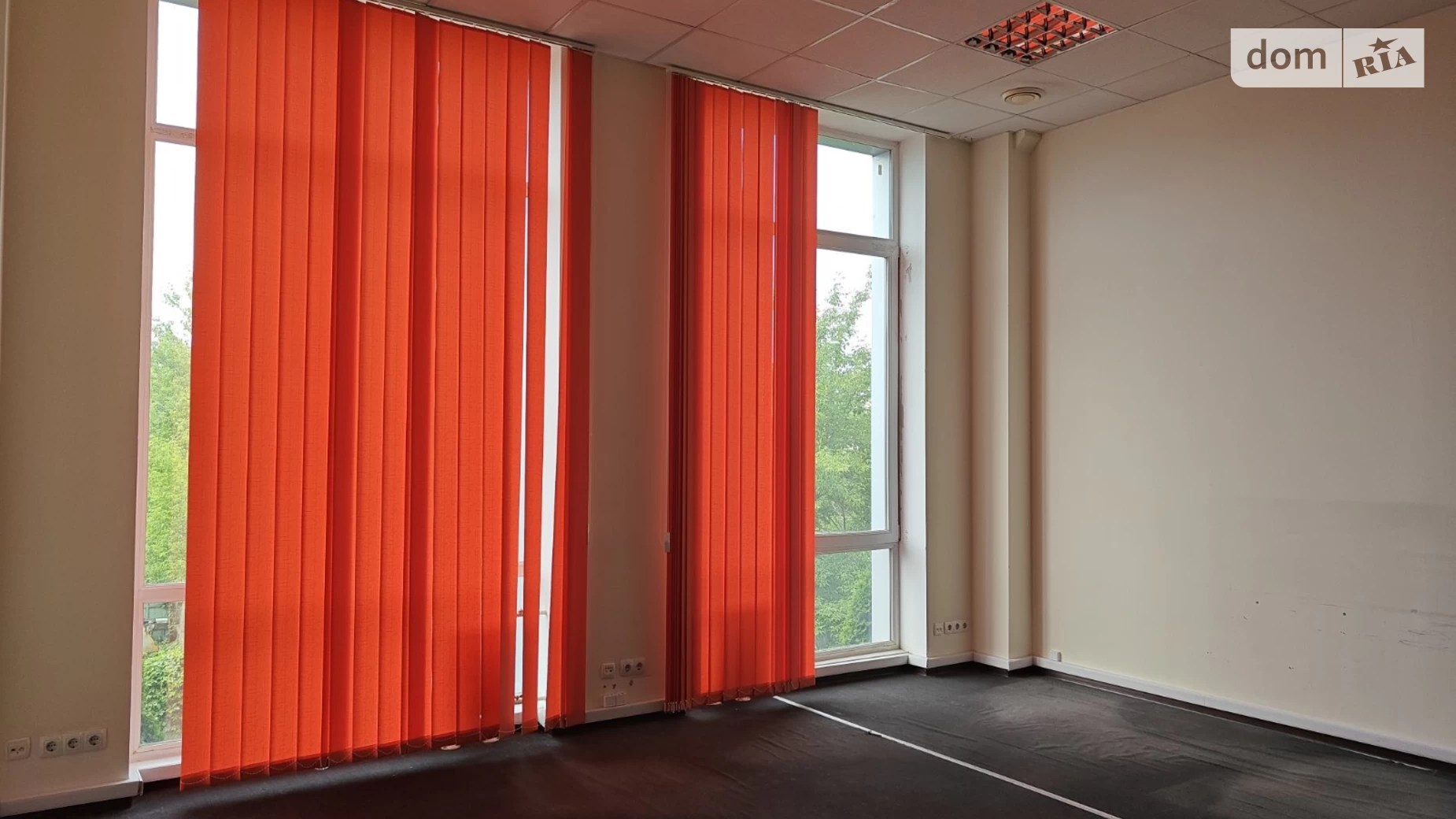 Сдается в аренду офис 51.4 кв. м в бизнес-центре, цена: 15420 грн - фото 2
