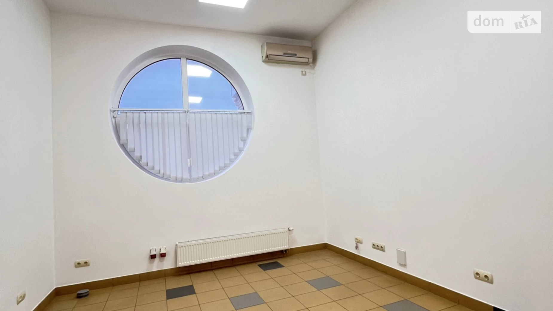 Здається в оренду офіс 18 кв. м в бізнес-центрі, цена: 8500 грн - фото 3