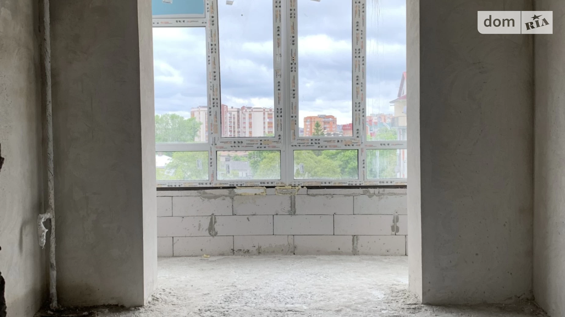 1-комнатная квартира 42 кв. м в Тернополе, ул. Глиняная, 23 - фото 3
