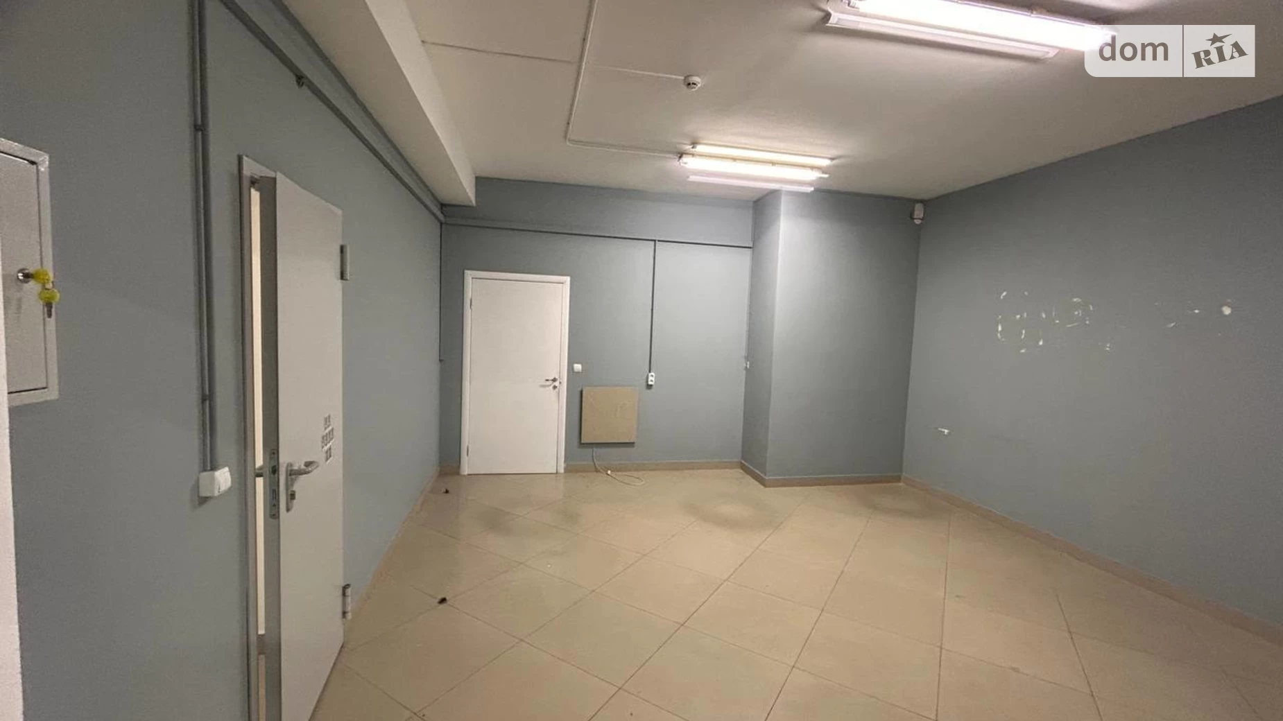 Сдается в аренду помещения свободного назначения 154 кв. м в 11-этажном здании, цена: 36000 грн - фото 2