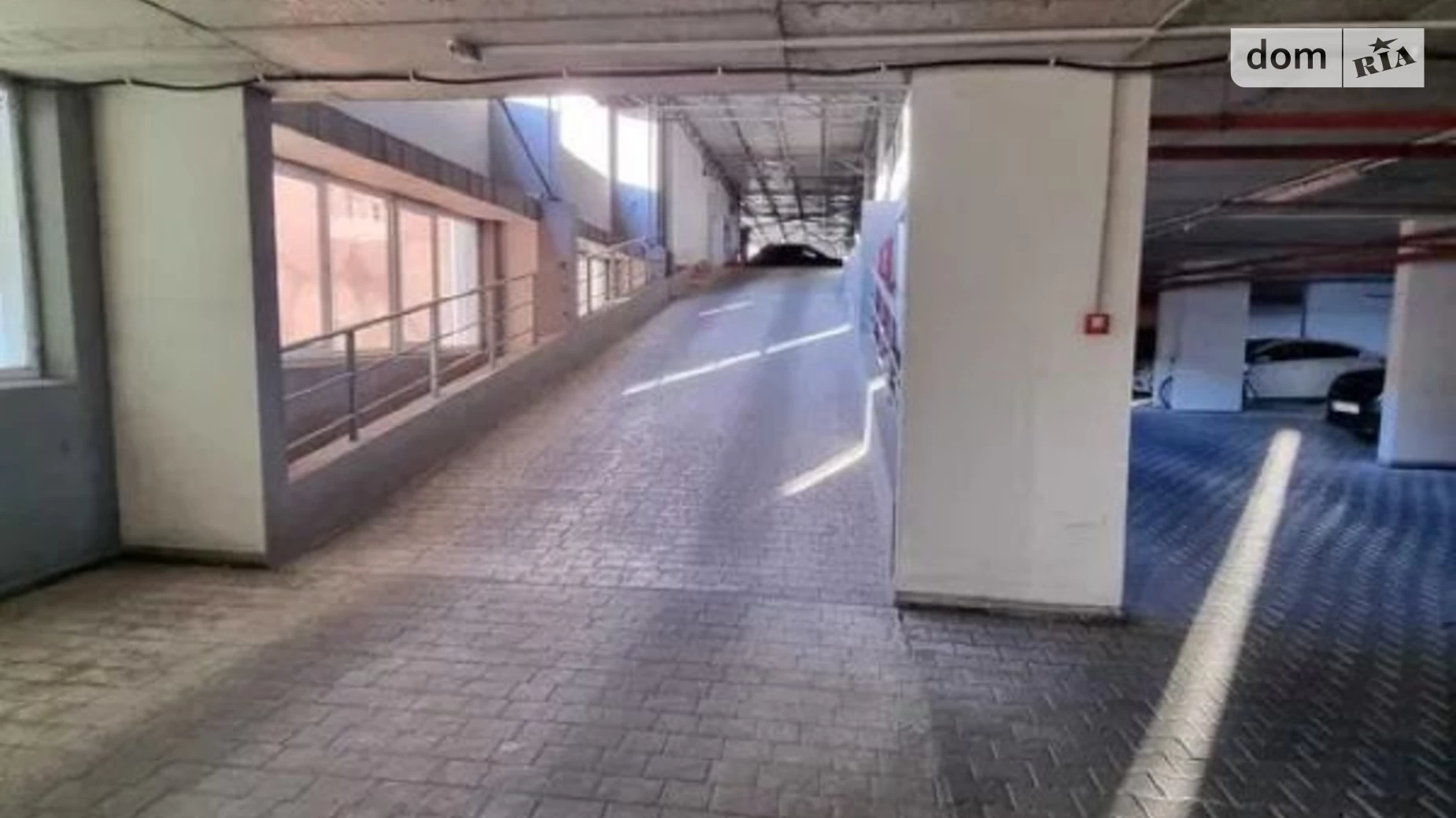 Здається в оренду підземний паркінг під легкове авто на 12 кв. м, цена: 3000 грн - фото 5