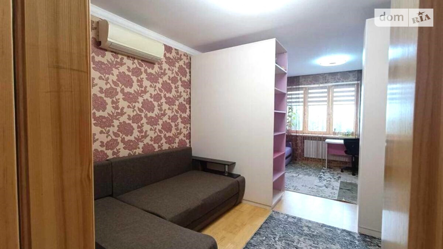 Продается 1-комнатная квартира 52 кв. м в Киеве, ул. Васильченко, 1 - фото 2