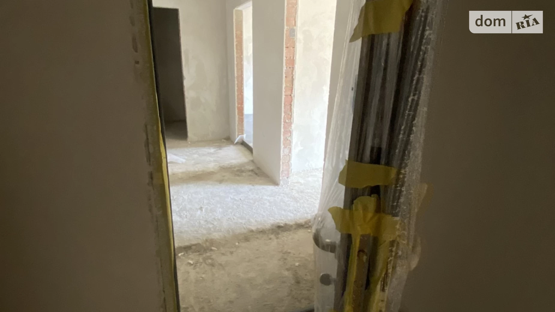Продается 2-комнатная квартира 64.5 кв. м в Ивано-Франковске, ул. Довженко А., 31В - фото 2