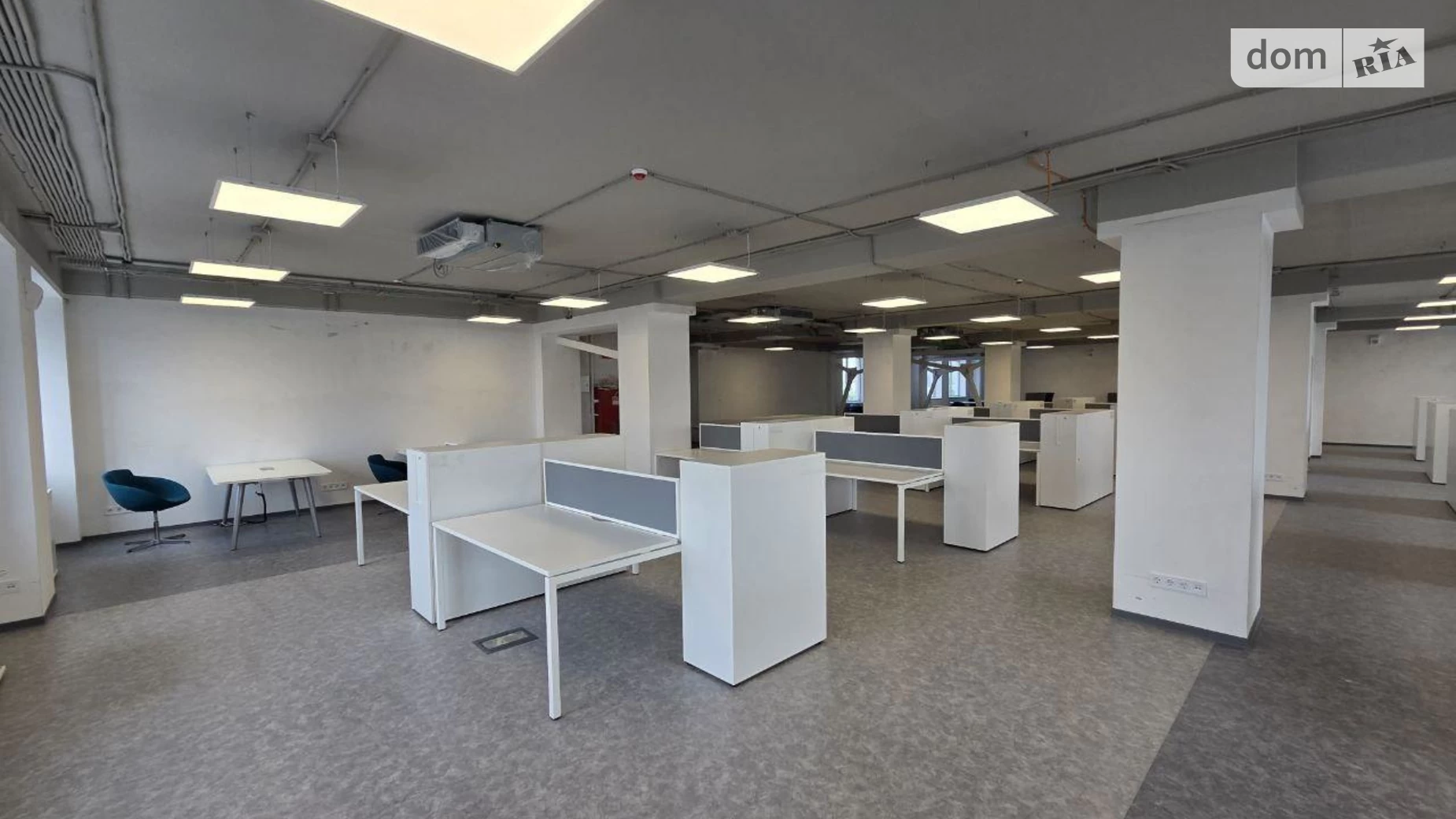 Сдается в аренду офис 530 кв. м в бизнес-центре, цена: 12700 $ - фото 2