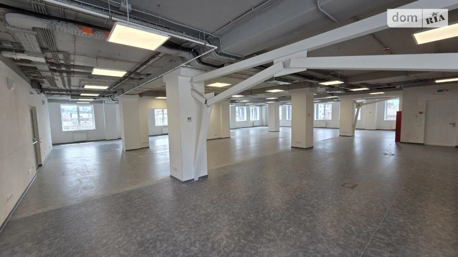 Сдается в аренду офис 520 кв. м в бизнес-центре, цена: 11300 $ - фото 3