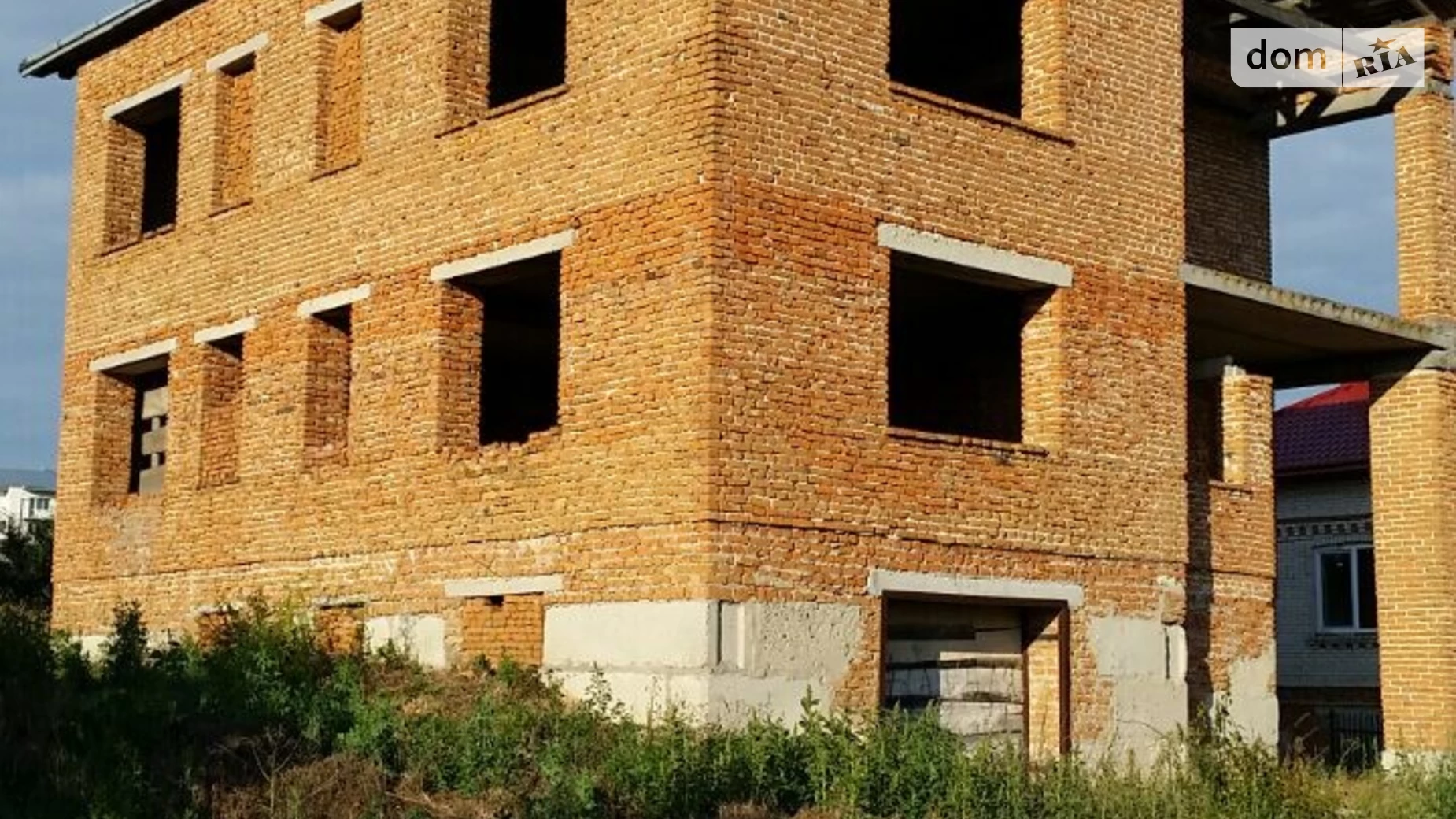 Продается дом на 2 этажа 320 кв. м с балконом, цена: 32000 $ - фото 3
