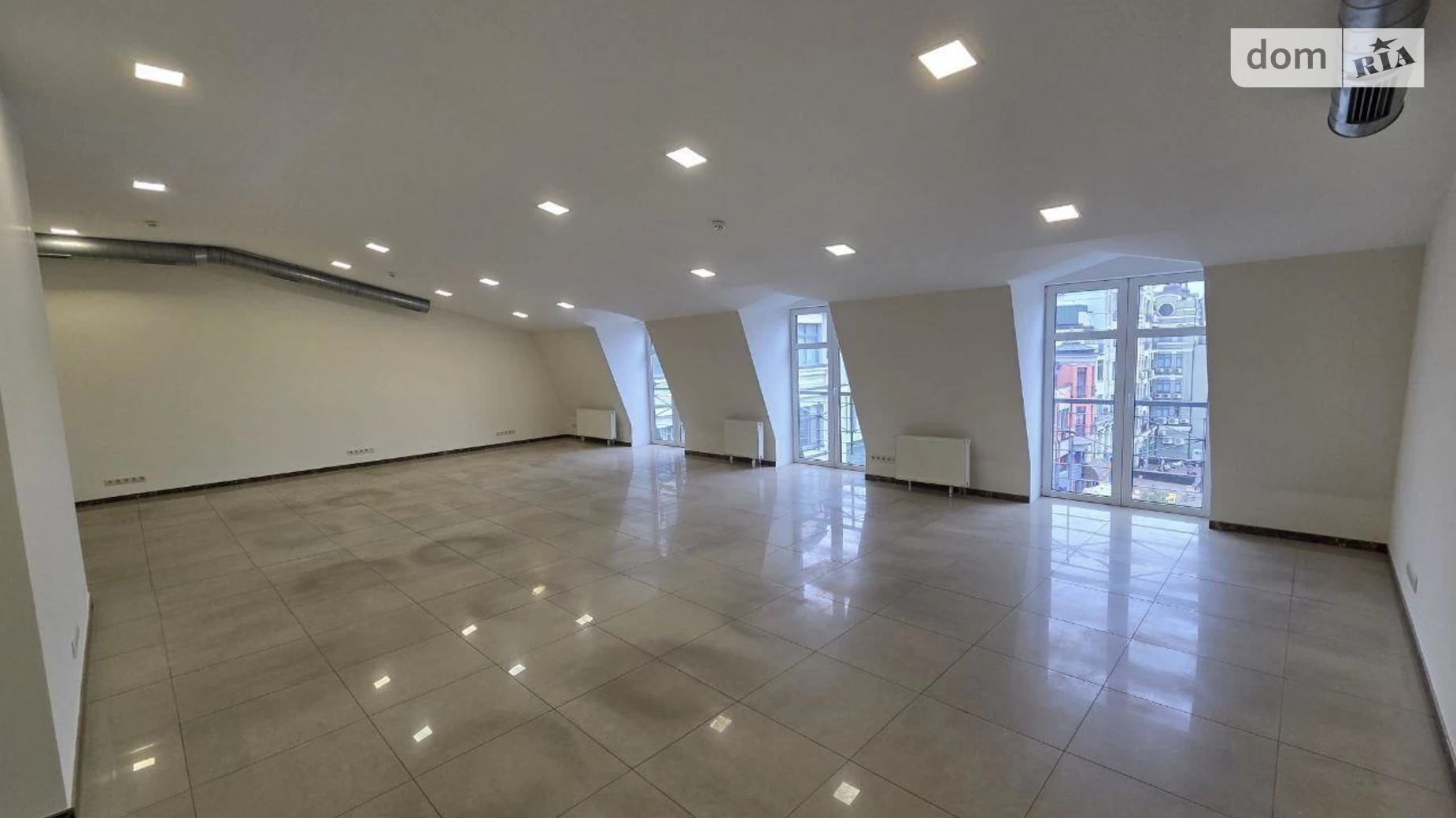 Сдается в аренду офис 330 кв. м в бизнес-центре, цена: 5200 $ - фото 2