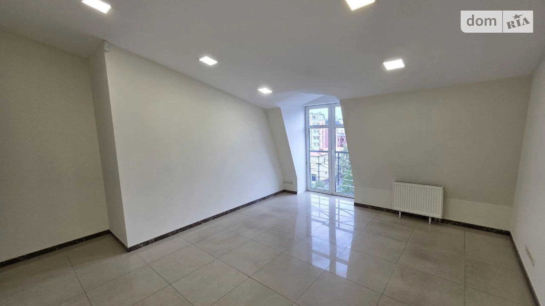 Сдается в аренду офис 330 кв. м в бизнес-центре, цена: 5450 $ - фото 5