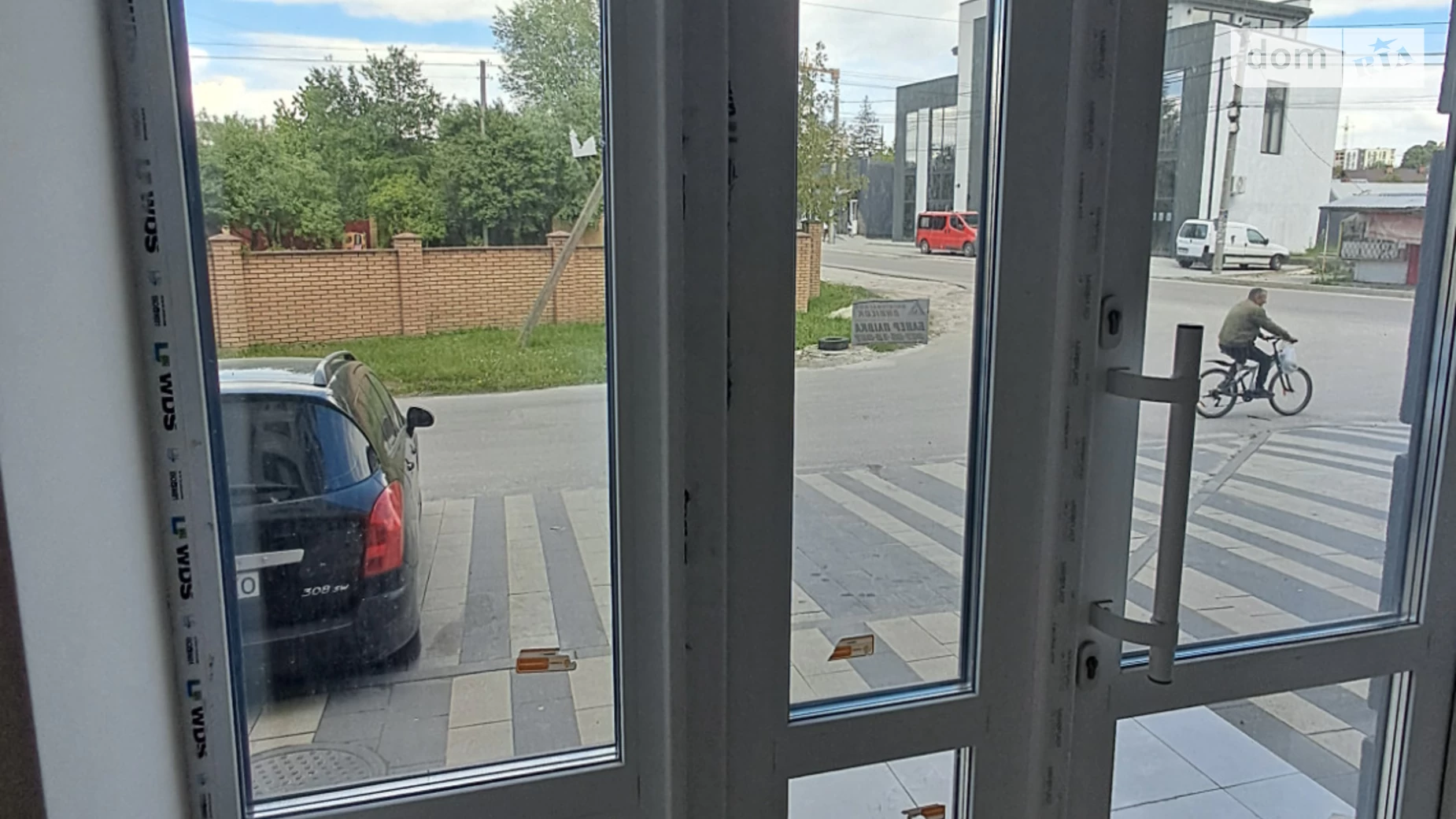 Сдается в аренду помещения свободного назначения 76.2 кв. м в 5-этажном здании, цена: 11000 грн - фото 2