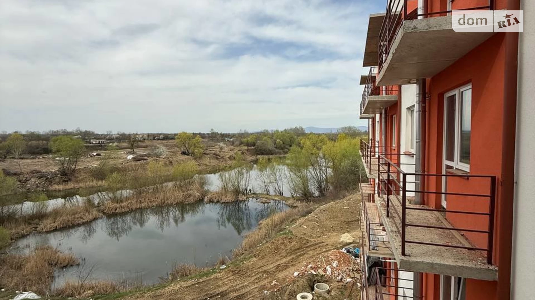 Продается 2-комнатная квартира 65 кв. м в Ужгороде, ул. Еньковская - фото 2