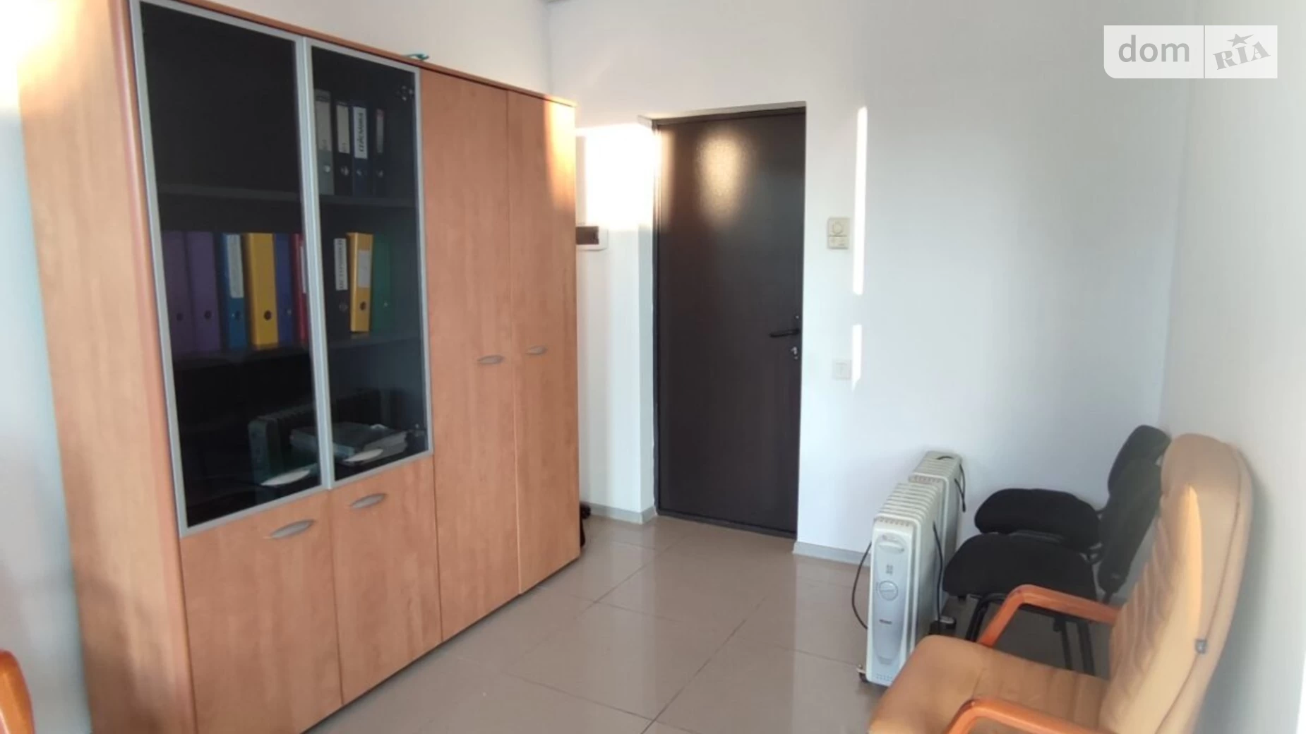 Продается офис 35 кв. м в бизнес-центре, цена: 27000 $ - фото 5