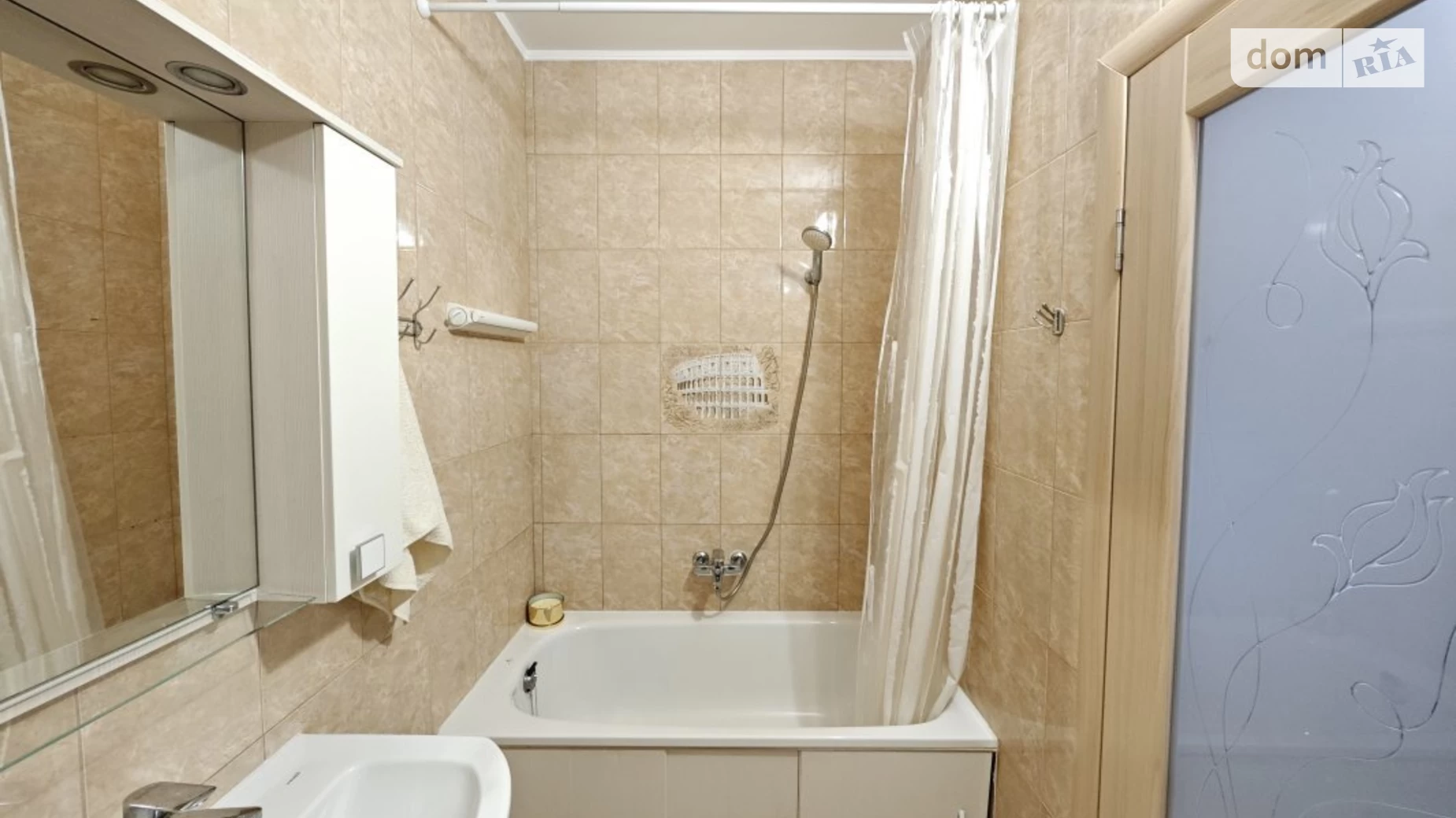 Продается 1-комнатная квартира 43 кв. м в Одессе, ул. Жемчужная, 2 - фото 2