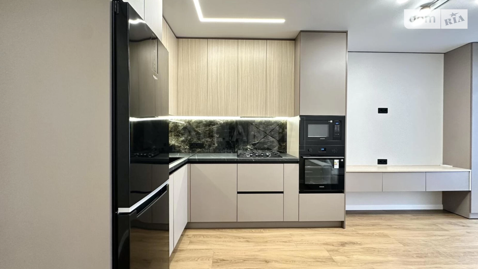 Продается 1-комнатная квартира 47 кв. м в, цена: 69000 $ - фото 4