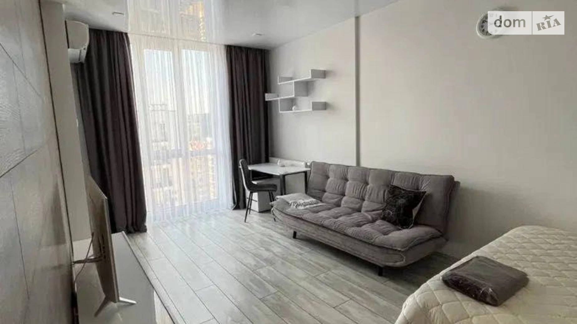 Продается 1-комнатная квартира 43 кв. м в Львове, ул. Малоголоскивская - фото 2