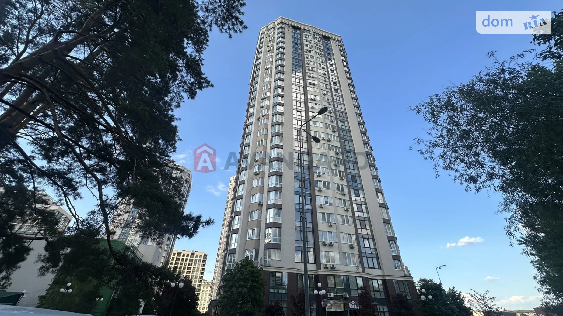 Продається 2-кімнатна квартира 83.5 кв. м у Броварах, цена: 110000 $ - фото 2
