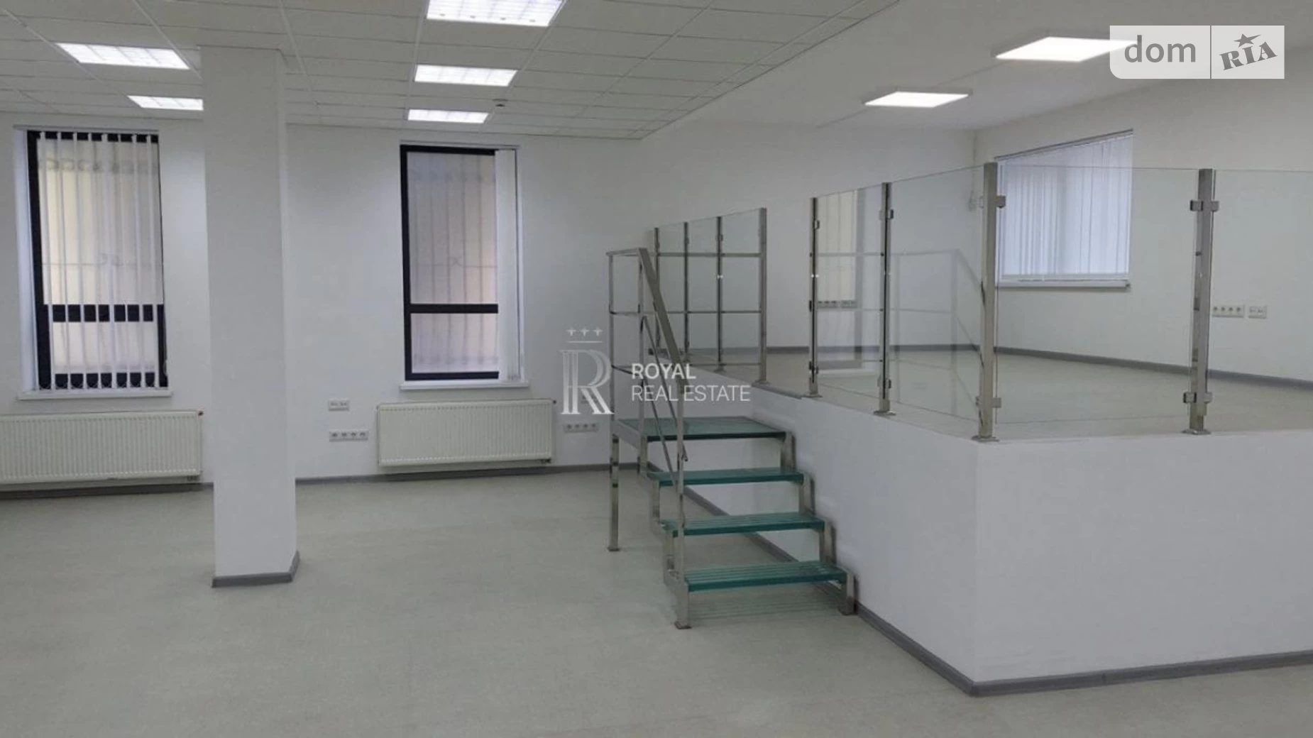 Сдается в аренду офис 275 кв. м в бизнес-центре, цена: 3575 $ - фото 2
