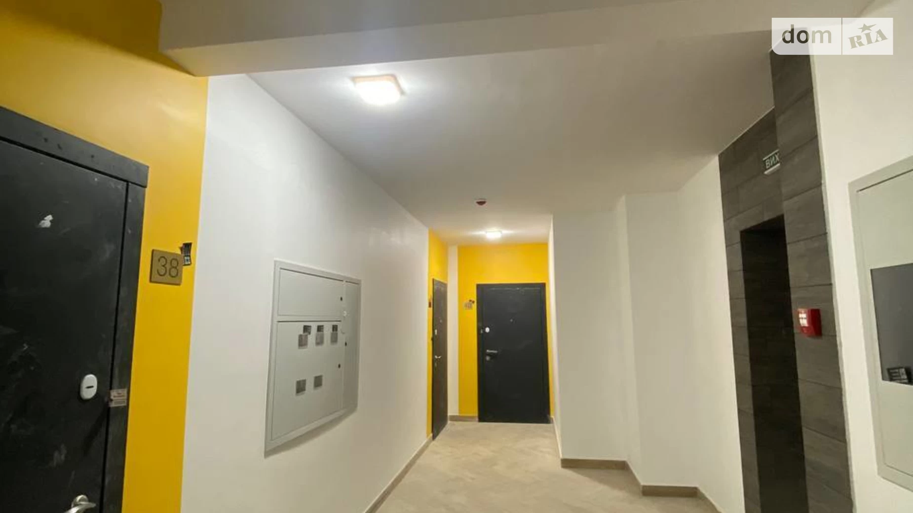 Продается 3-комнатная квартира 88.13 кв. м в Ивано-Франковске, ул. Ивасюка, 86 - фото 3