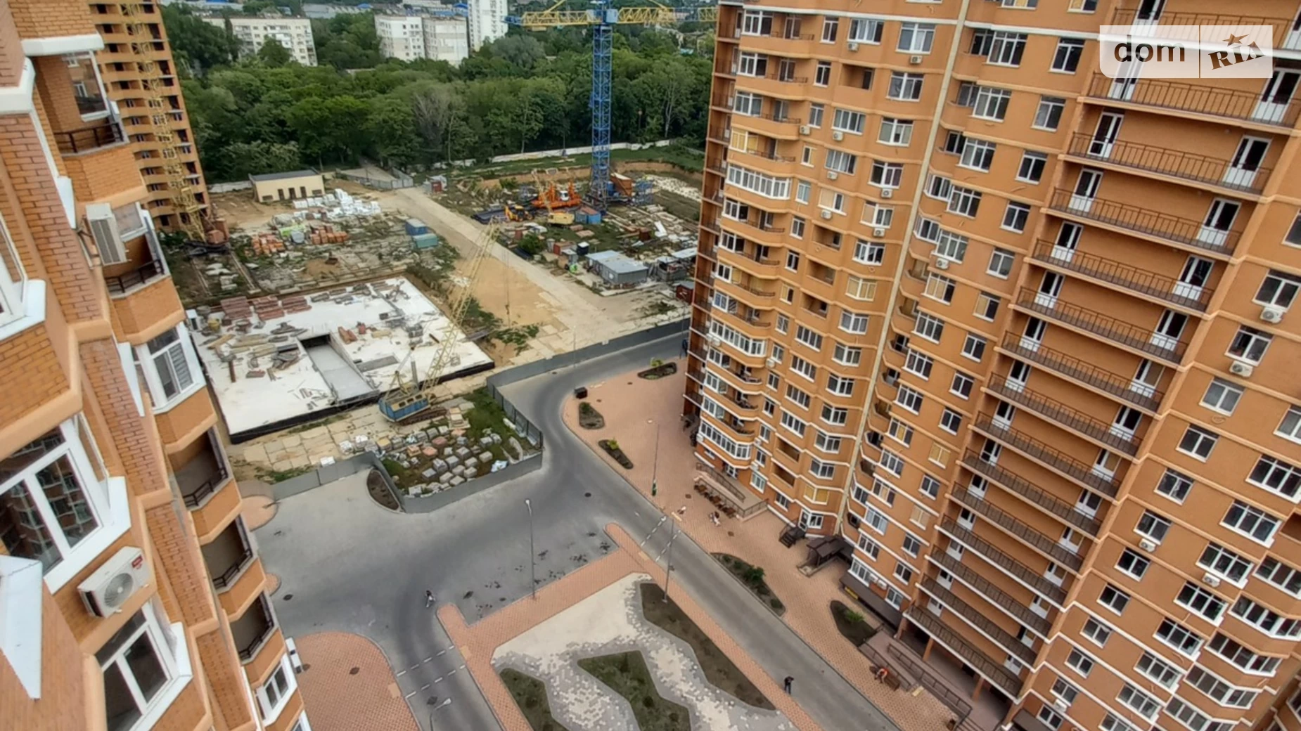 Продается 1-комнатная квартира 43.3 кв. м в Одессе, Овидиопольская дор. - фото 2